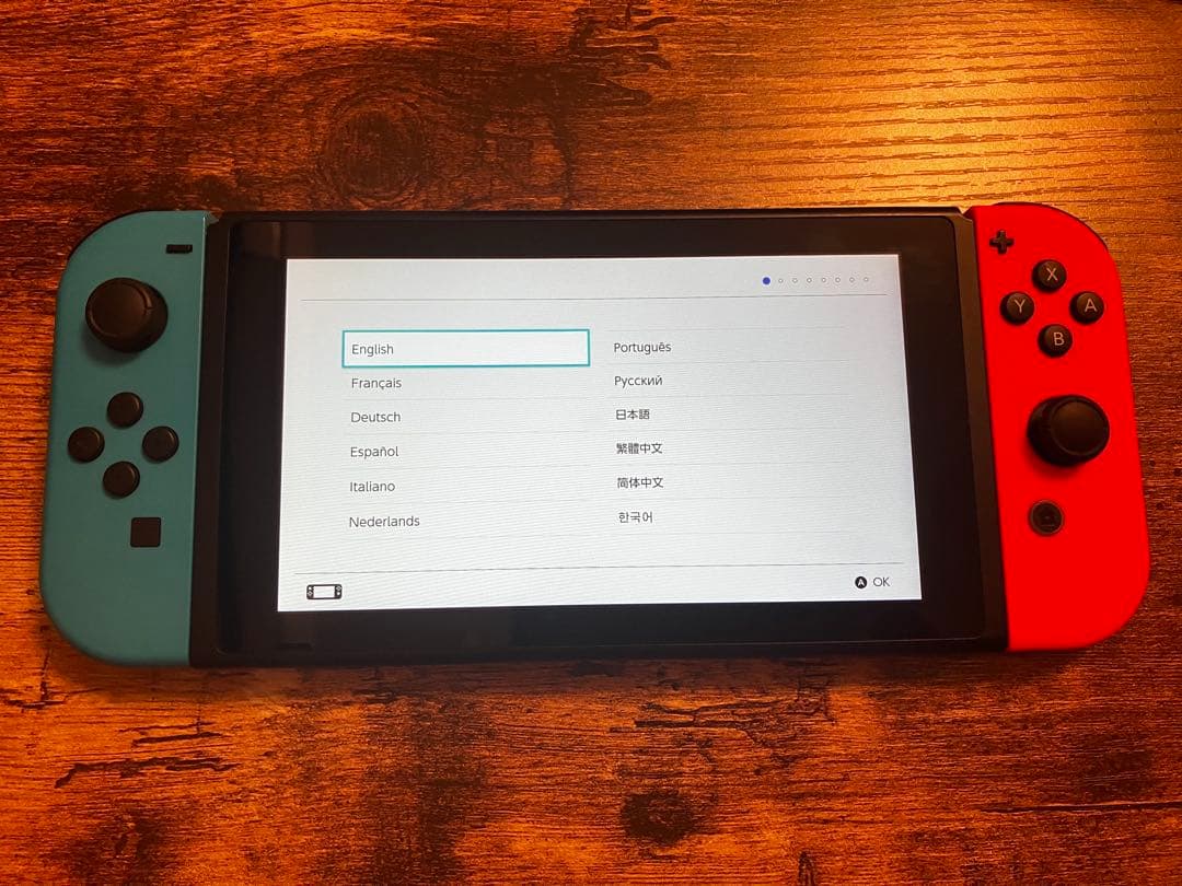 Nintendo switch 本体 HAC-001(-01）