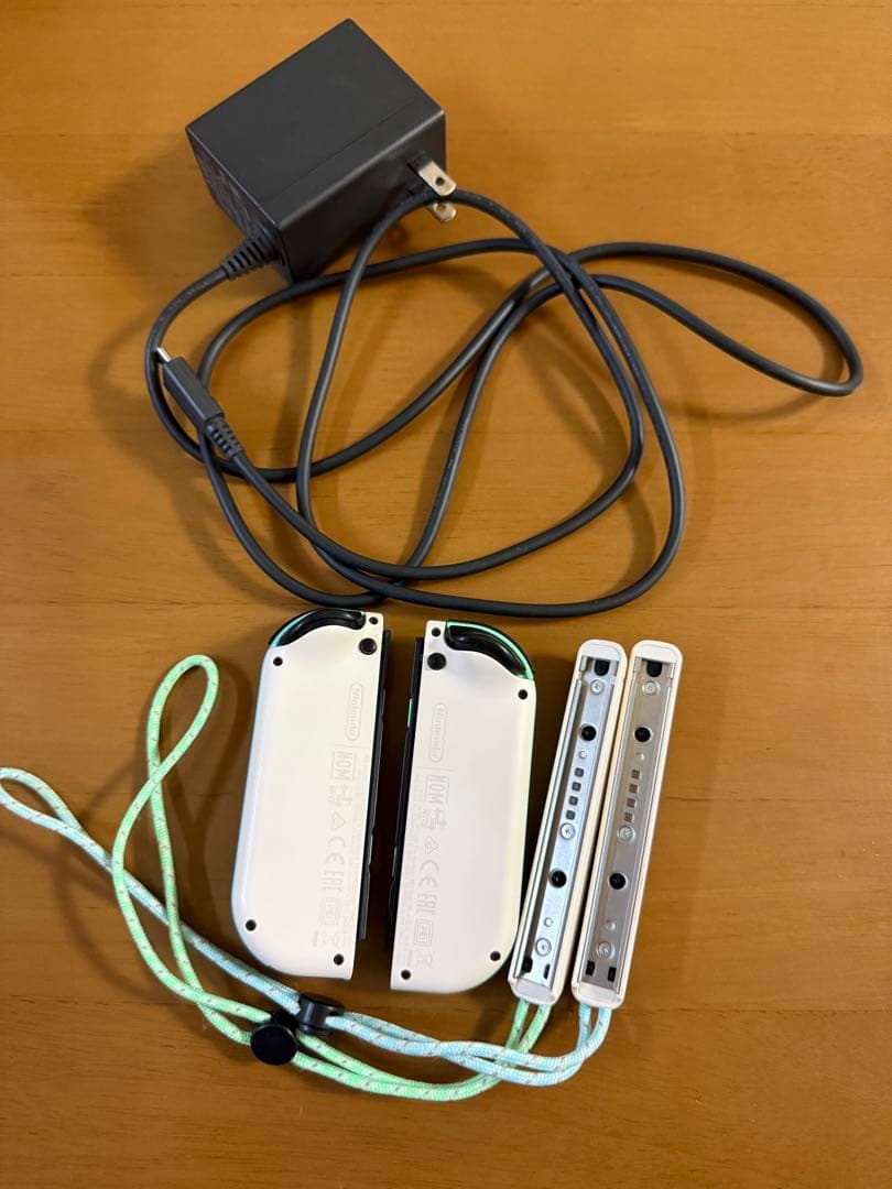 【美品】Switch あつまれ どうぶつの森セット 本体 　専用ケース付き