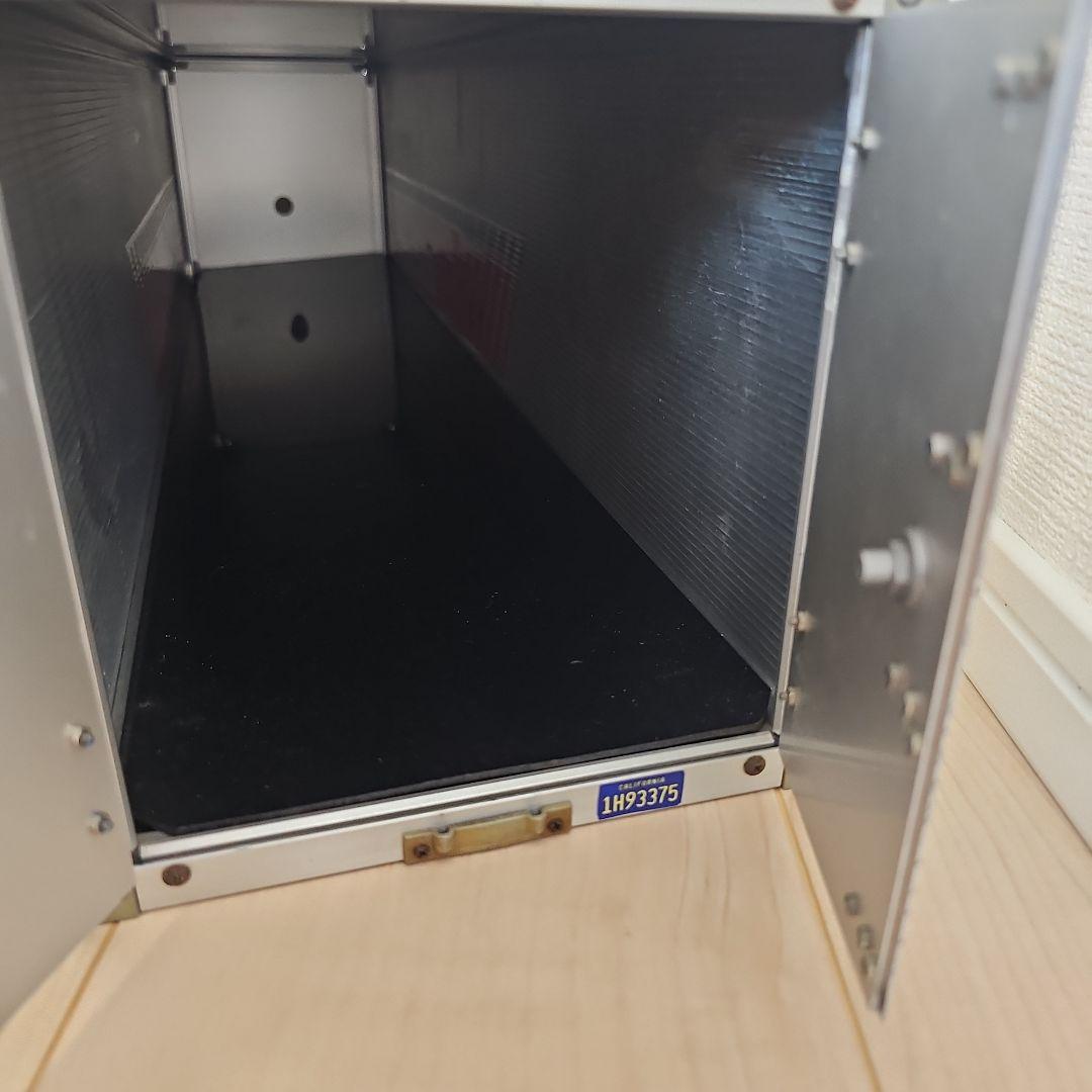 フ*ヒ様 改タミヤトレーラーパネルバン　１０t単車用