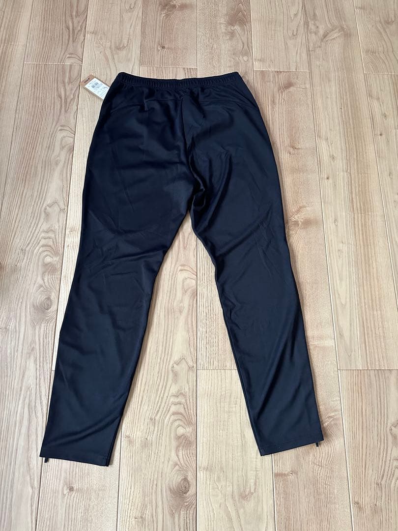 asics AIM-TRGウインドバリアハイブリッドニットパンツ 新品タグ付き