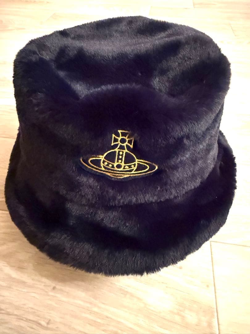 Vivienne Westwood エコファーバケットハット