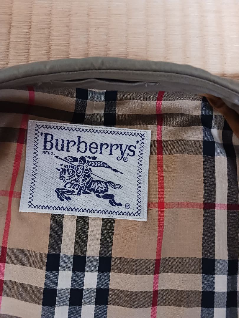 再度値下げしました*BURBERRY * トレンチコート ヴィンテージ