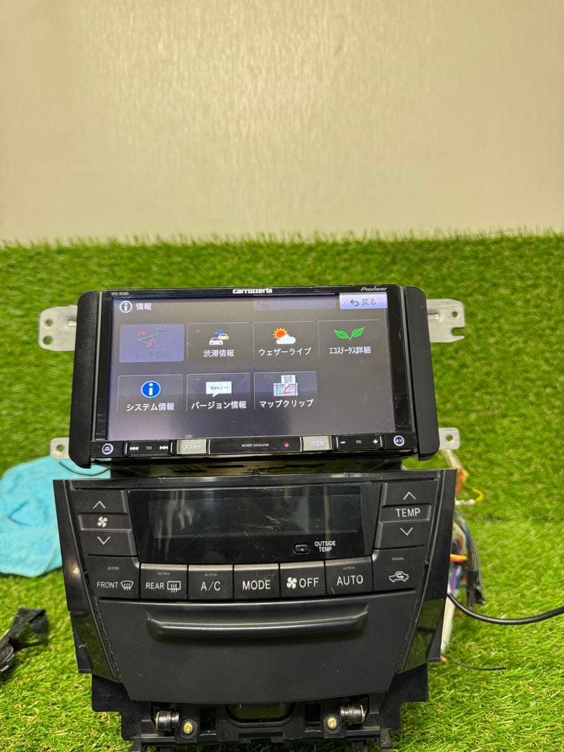 Pioneer AVIC-RZ900 カーナビゲーションシステム
