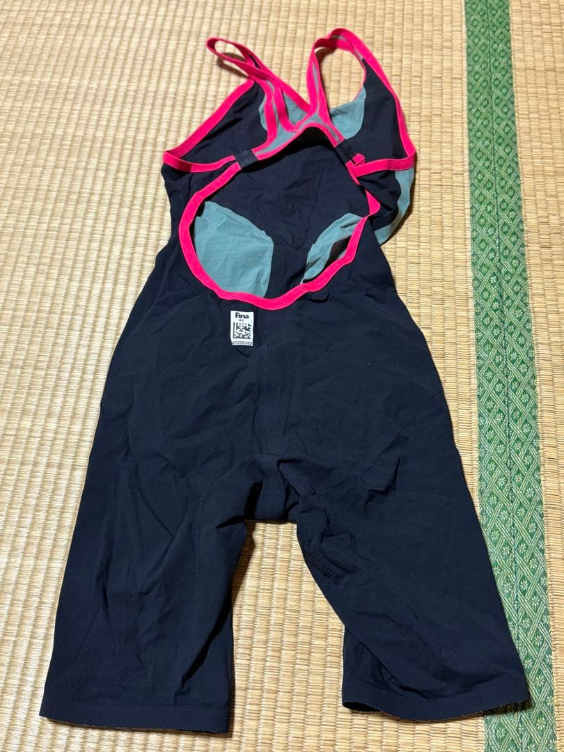 美品　アリーナ　高速水着　競泳水着　パワースキンカーボンエアー2 M