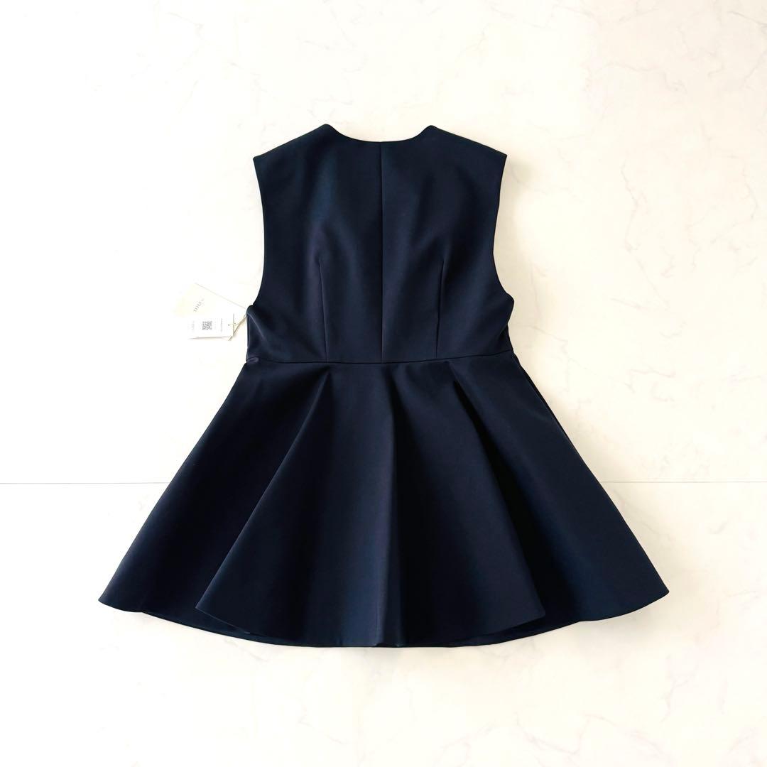 ルフィル タグ付未使用✨ダブルクロスペプラムジレ ネイビー