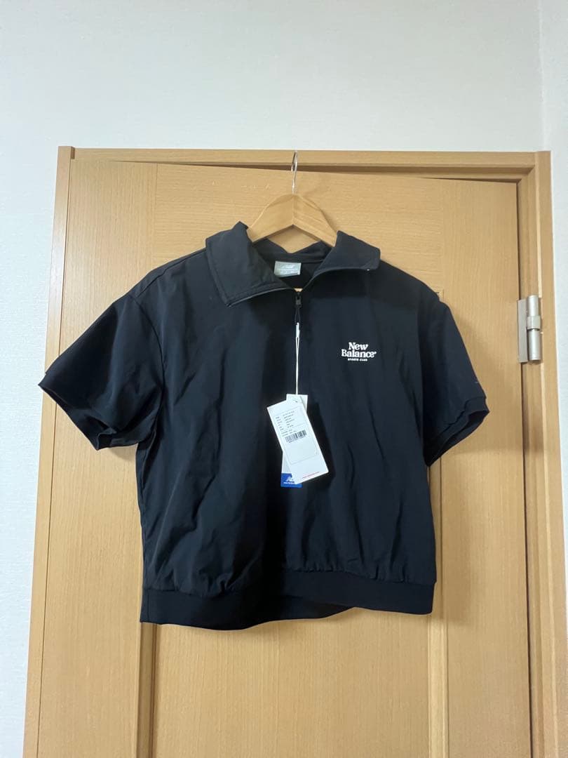 韓国限定　ニューバランス　トップス
