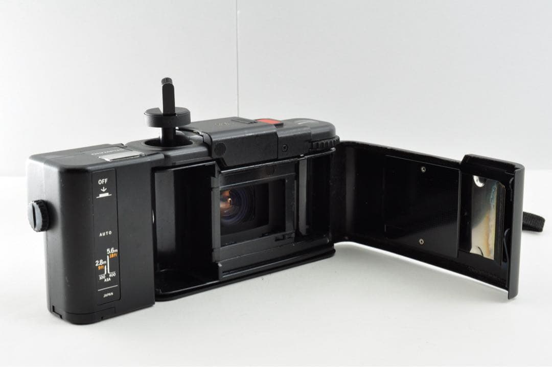 美品⭐︎動作確認済　OLYMPUS XA + A11とNikon L35AD