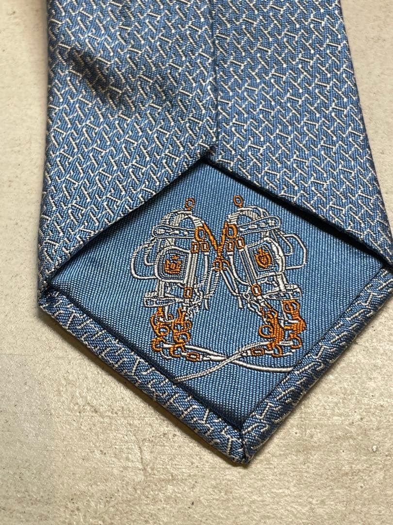 【一度着用のみ】HERMES ブルー H総柄 ネクタイ シルク　成人式向け