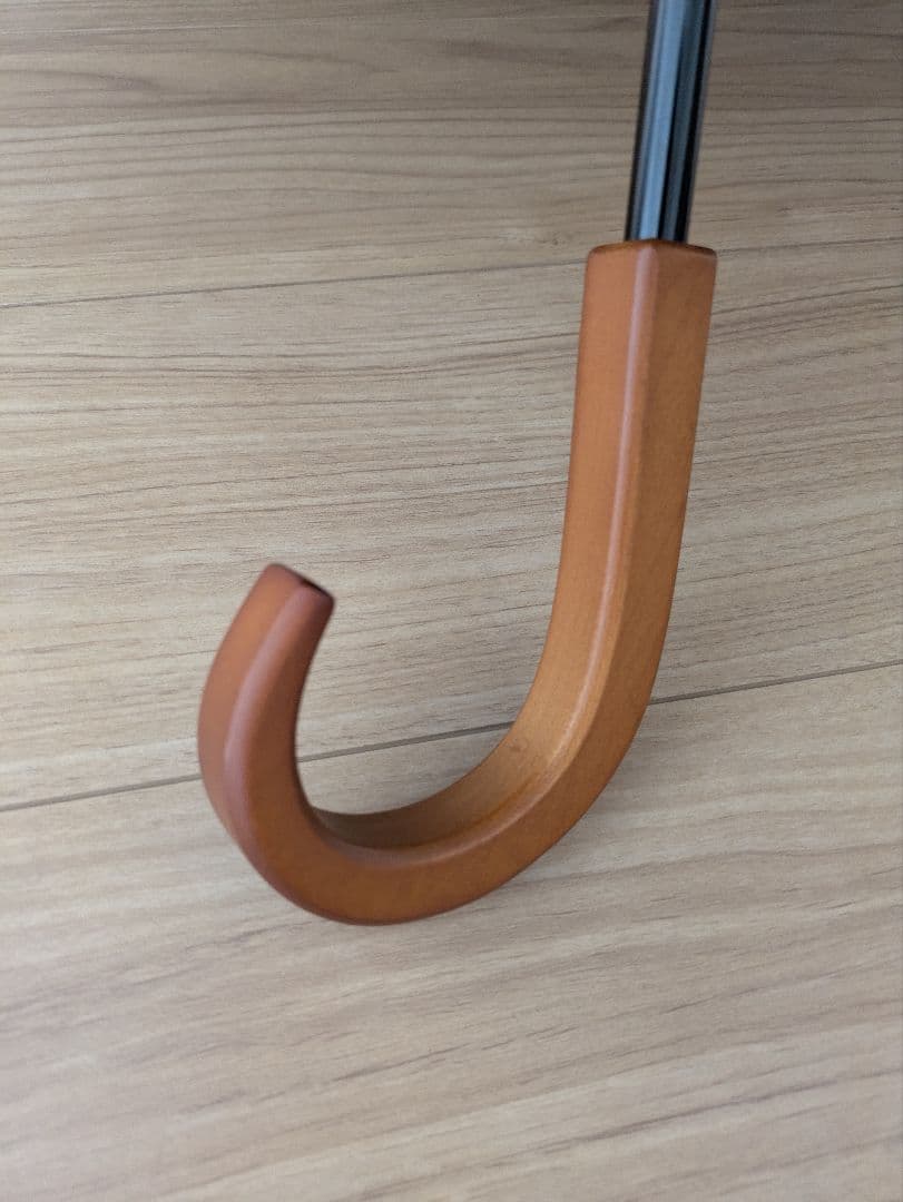 サンバリア100　折りたたみ日傘 ２段折 フリル　フロスト　ブルー　木曲がり手元