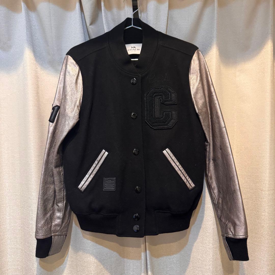 COACH スタジャン