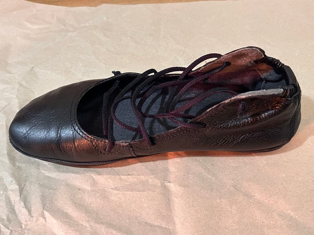 本革バレエシューズ　CAMPER39(25.0相当) ライトニナハイカット　黒