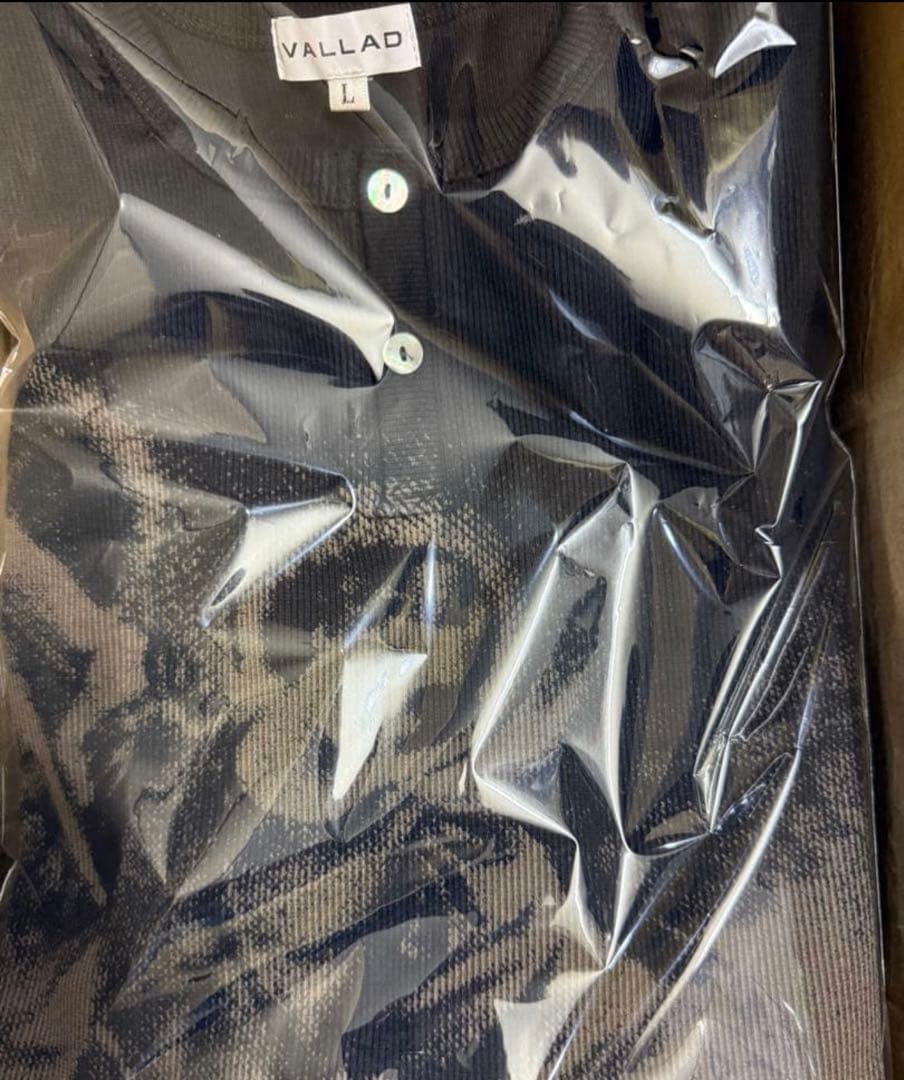 Lサイズ黒最安値valladサーマルV.HENRY NECK L/S IO着用