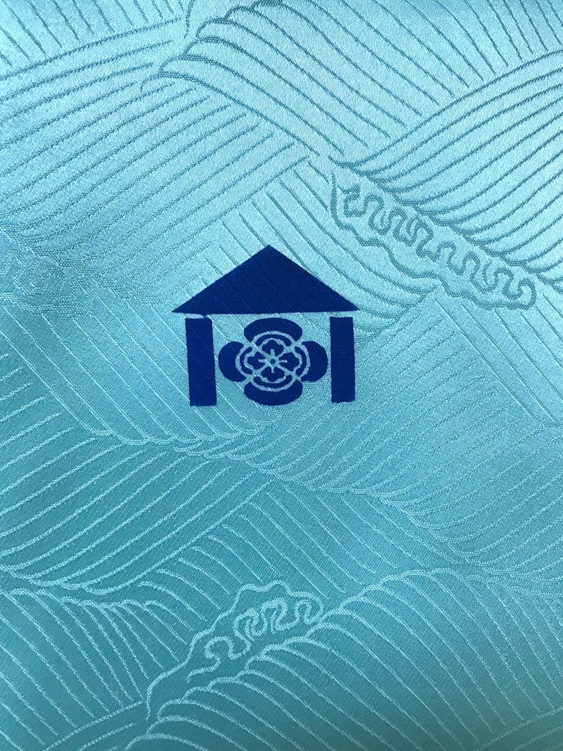 お宮参り着物　男の子　産着　豪華金銀刺繍❗️勇ましい鷹　鮮やかブルー❤️