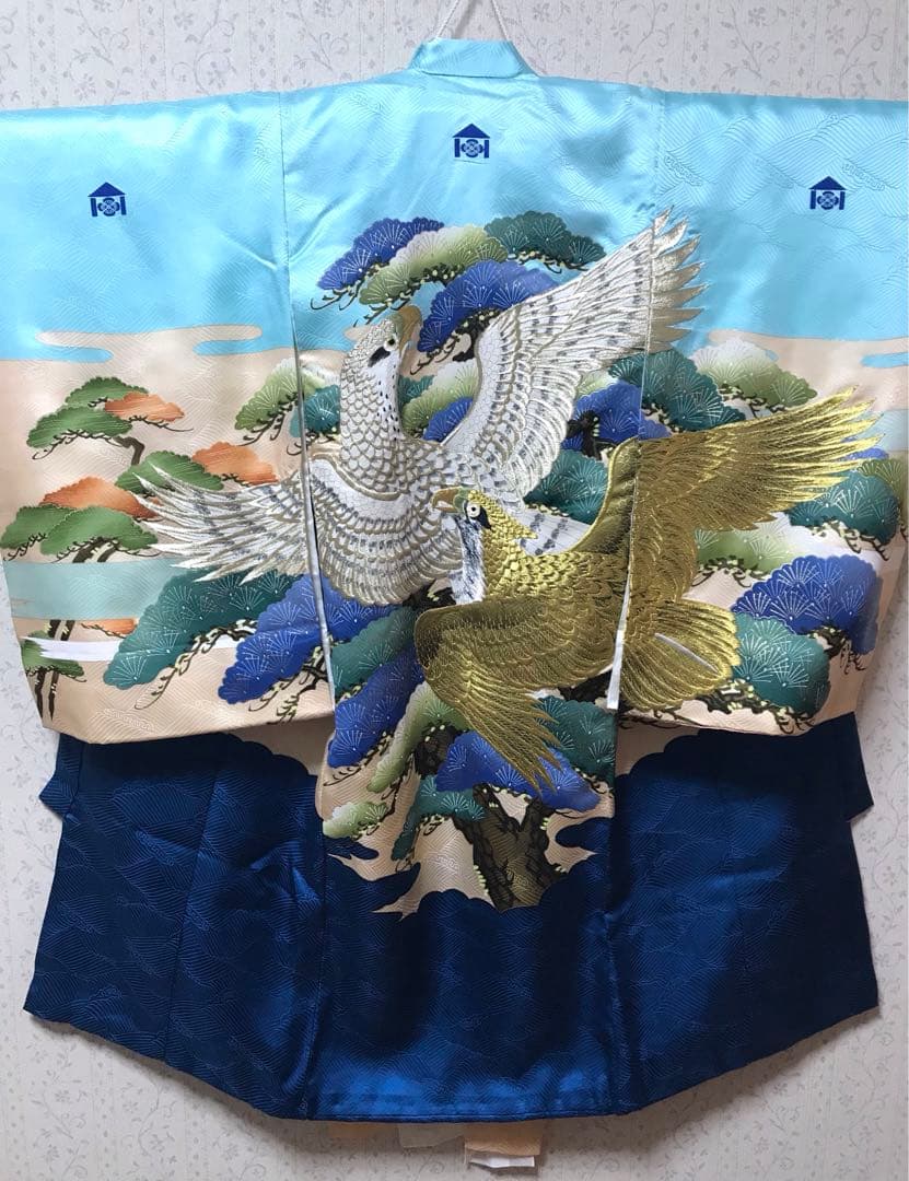 お宮参り着物　男の子　産着　豪華金銀刺繍❗️勇ましい鷹　鮮やかブルー❤️