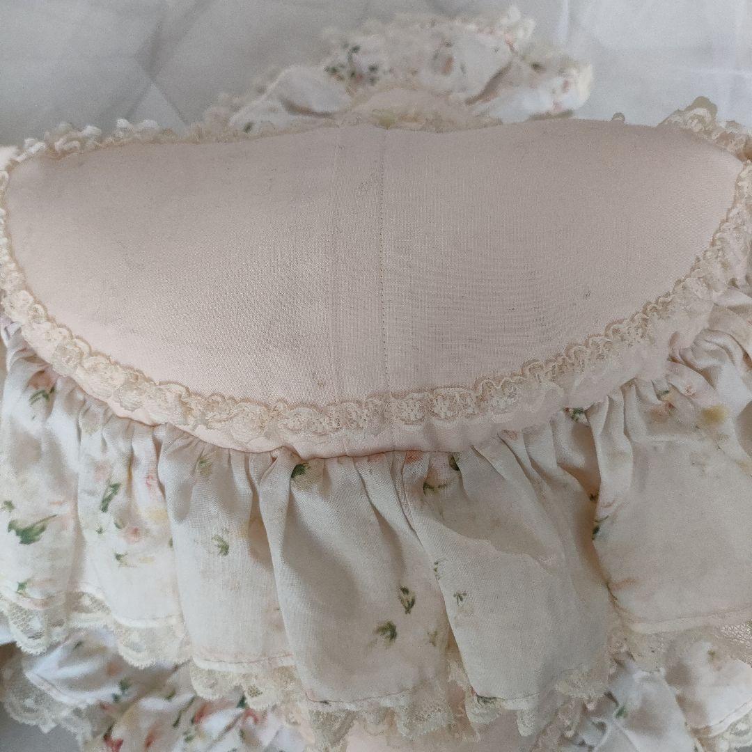 アキアカネ　花柄クッション　アンティーク