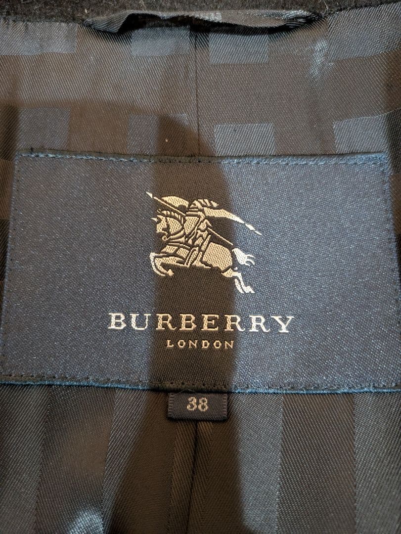 バーバリー　コート　女性