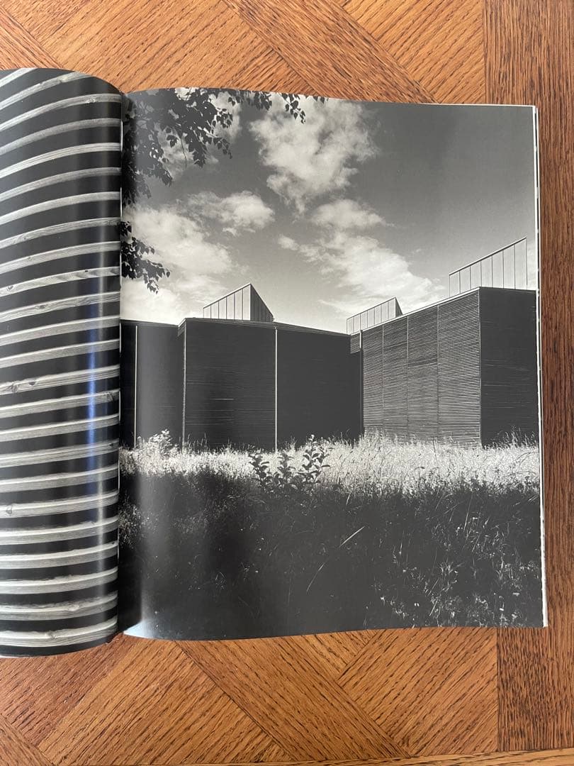 PETER ZUMTHOR WORKS 建築とプロジェクト