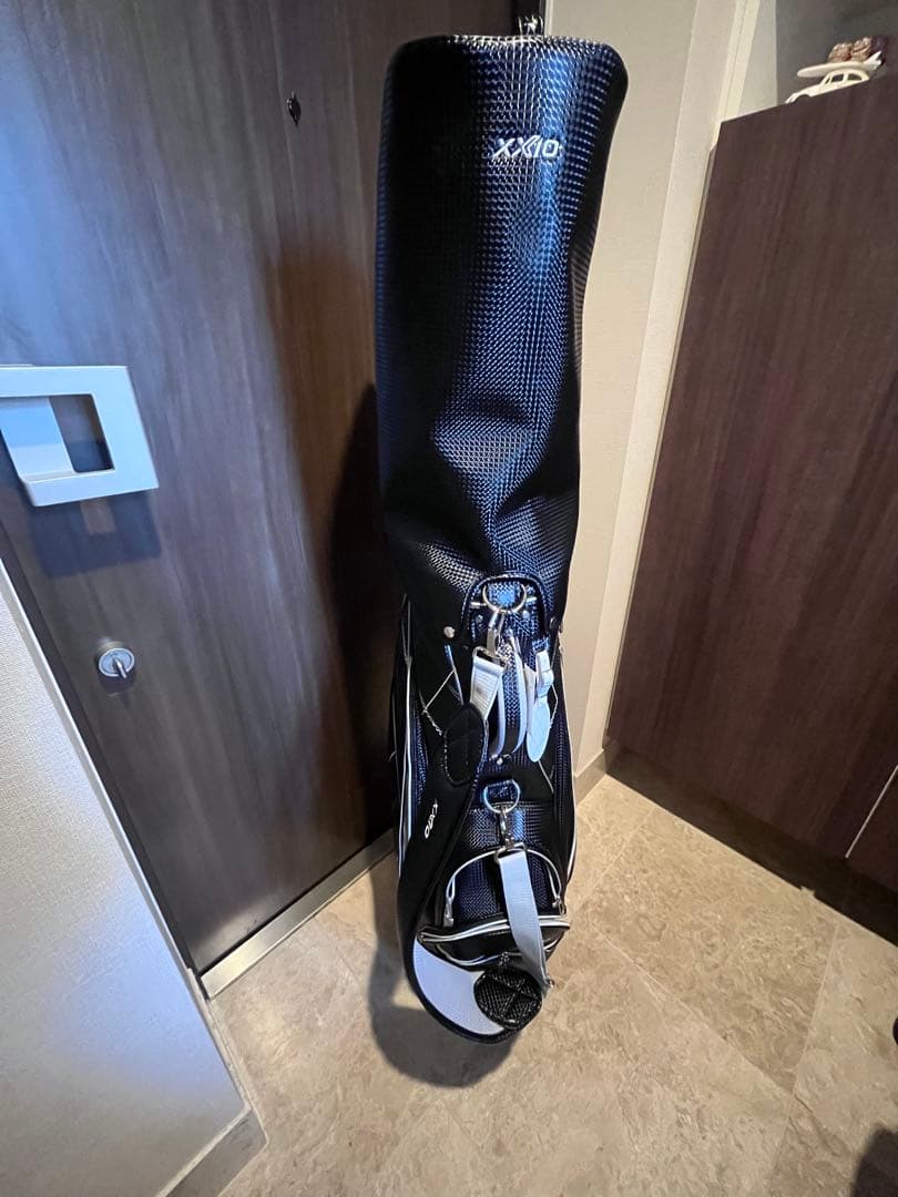 XXIO ゼクシオ キャディバッグ GGC-X162W 8.5型