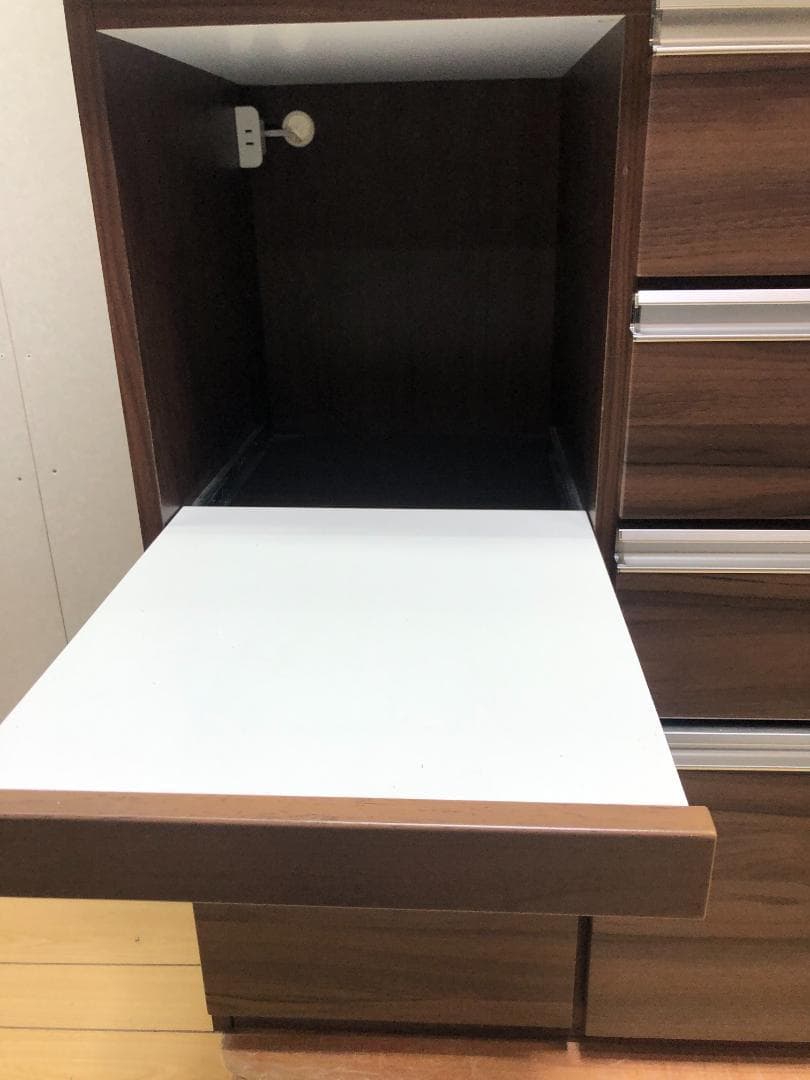 美品 食器棚 幅90cm キッチンボード コンセント付 88106-2-01