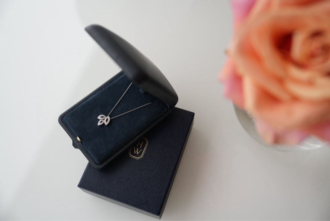 今週末限定値下げ⭐︎Harry Winston リリークラスター・ミニ・ペンダント