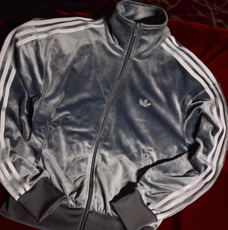 特別セール ✨人気 adidas トラックトップ ベロア グレー XL