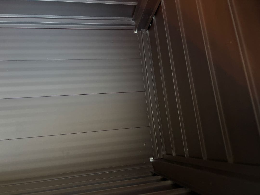 【グリーンライフ】ベンチ　ストッカー　屋外　防水　ブラウン　114cm 物置き