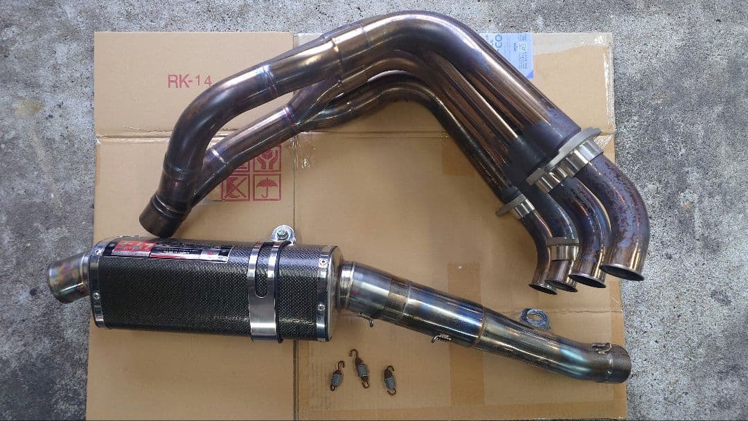 ヨシムラ　フルエキゾーストマフラー　GSX-R1000K6