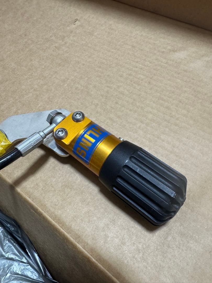 Z900RS OHLINSサスペンションKA739 オーリンズ