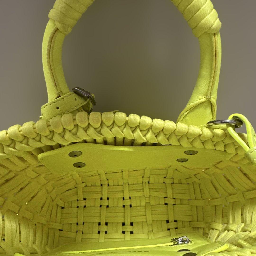 バレンシアガ　ビストロ　イエロー