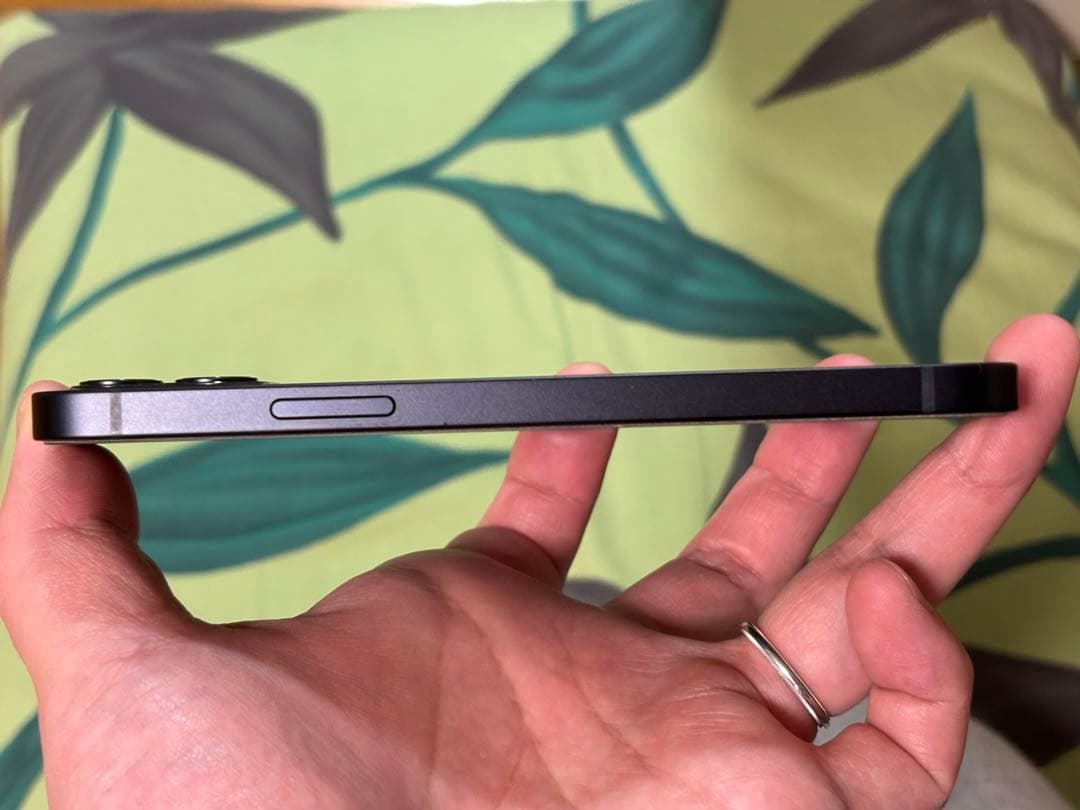 【ルフィ様】Apple iPhone 12 64GB ブラック SIMフリー