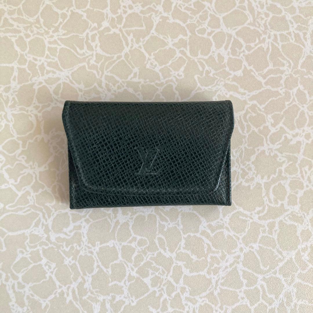 最終値下げLOUIS VUITTON ゴールドカフリンクス ケース付き　ヴィトン