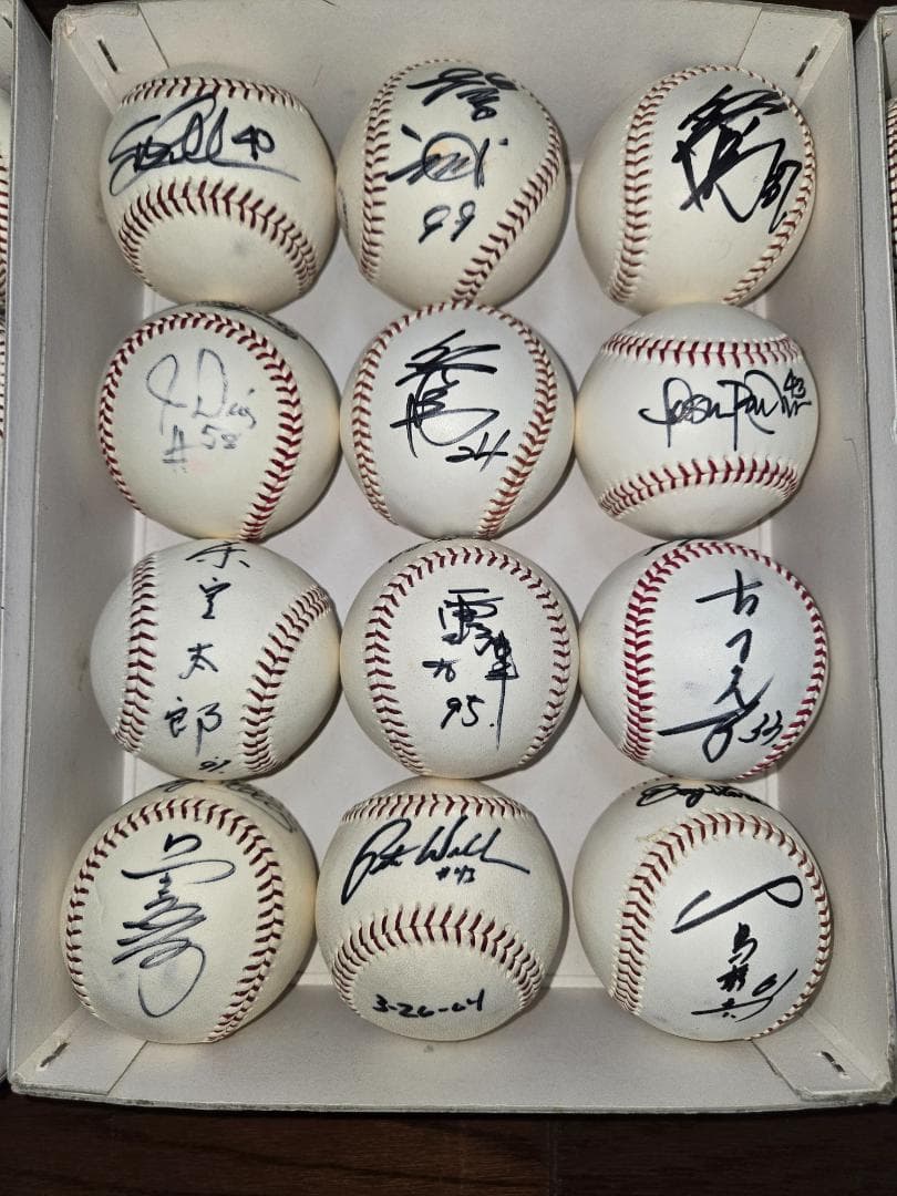 横浜DeNAベイスターズ　サインボール　36個（3ダース）④　　野球ボール