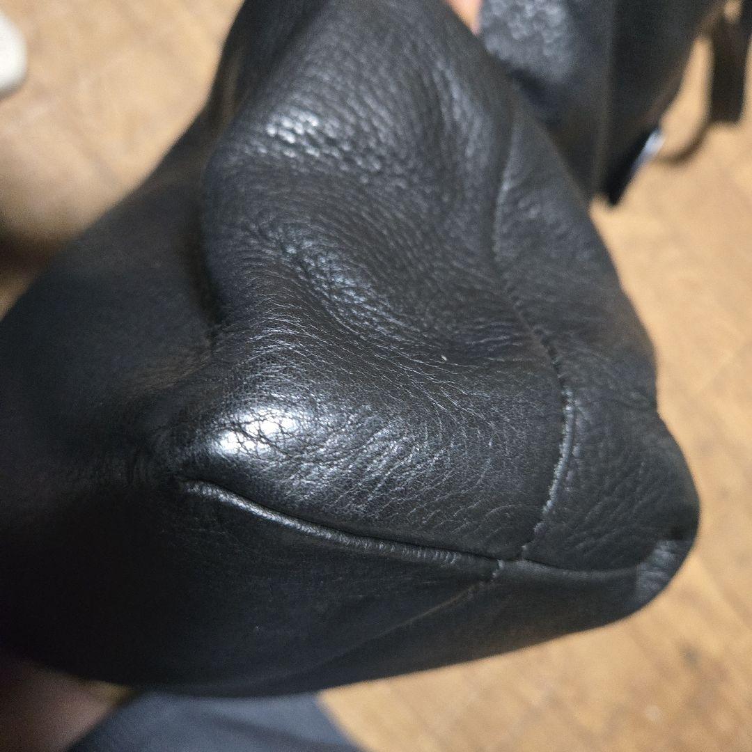 LOEWE 黒 レザー ショルダーバッグ