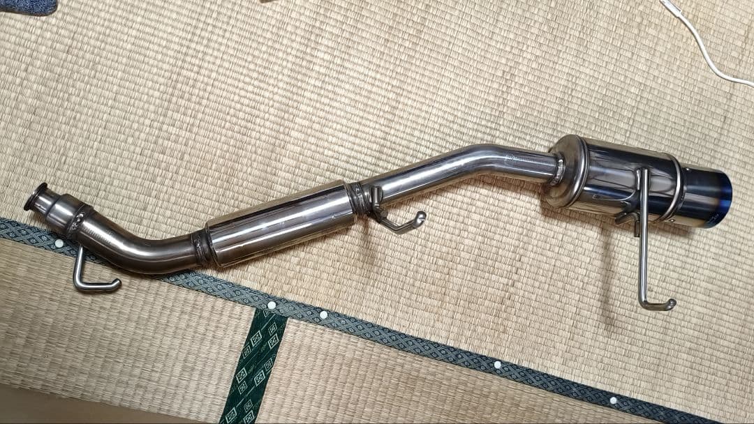 rosso modello COLBASSO Ti-C マフラー