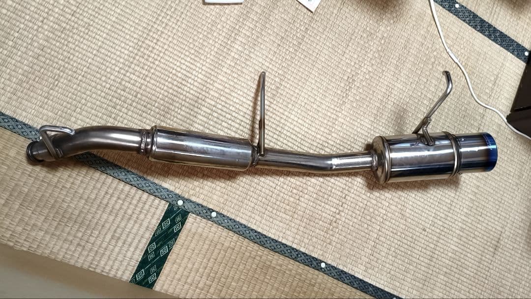 rosso modello COLBASSO Ti-C マフラー