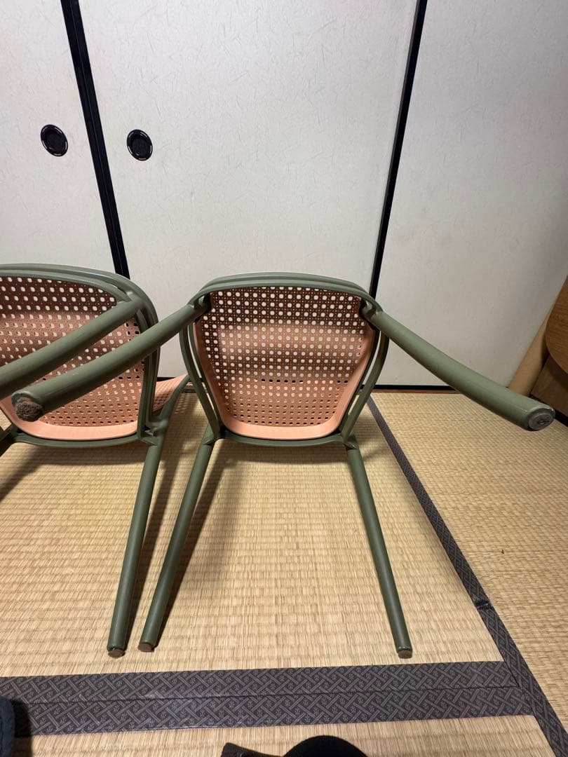 2脚セット　東谷 TOE-129 チェア　ダイニングチェア　スタッキングチェア