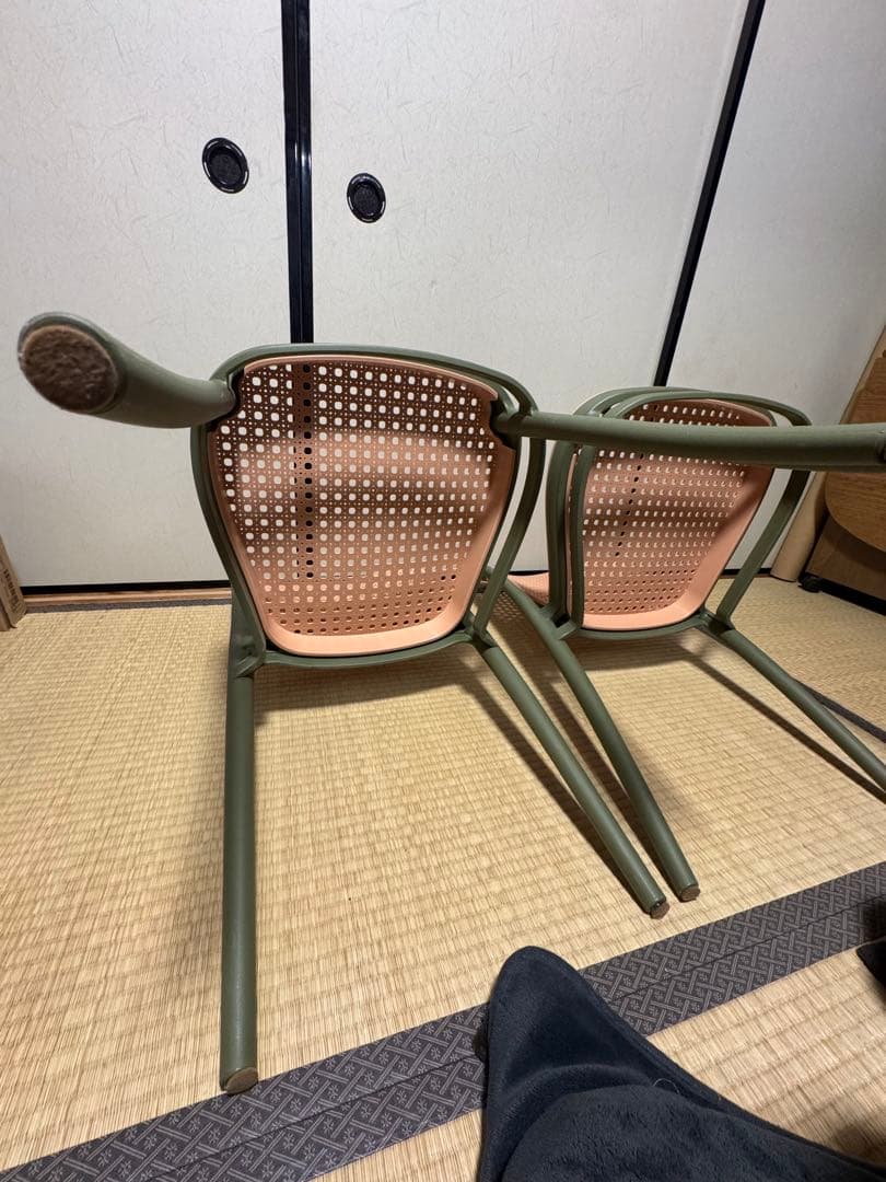 2脚セット　東谷 TOE-129 チェア　ダイニングチェア　スタッキングチェア