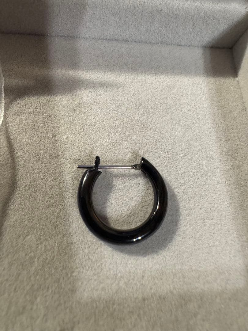 GARNI ブラック フープピアス 片耳用　エターナルピアス L