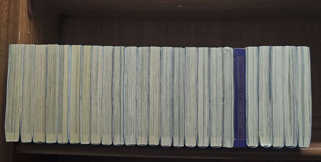 転生したらスライムだった件1〜24巻＋番外編23冊＋映画特典（合計48冊）