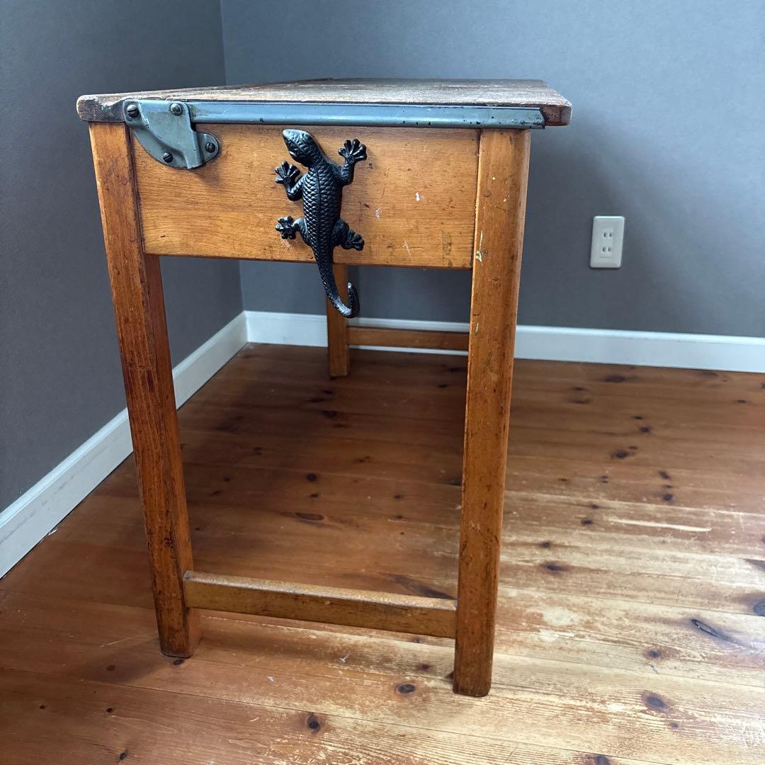 アンティーク　レア！　雰囲気あるスクールデスク　机