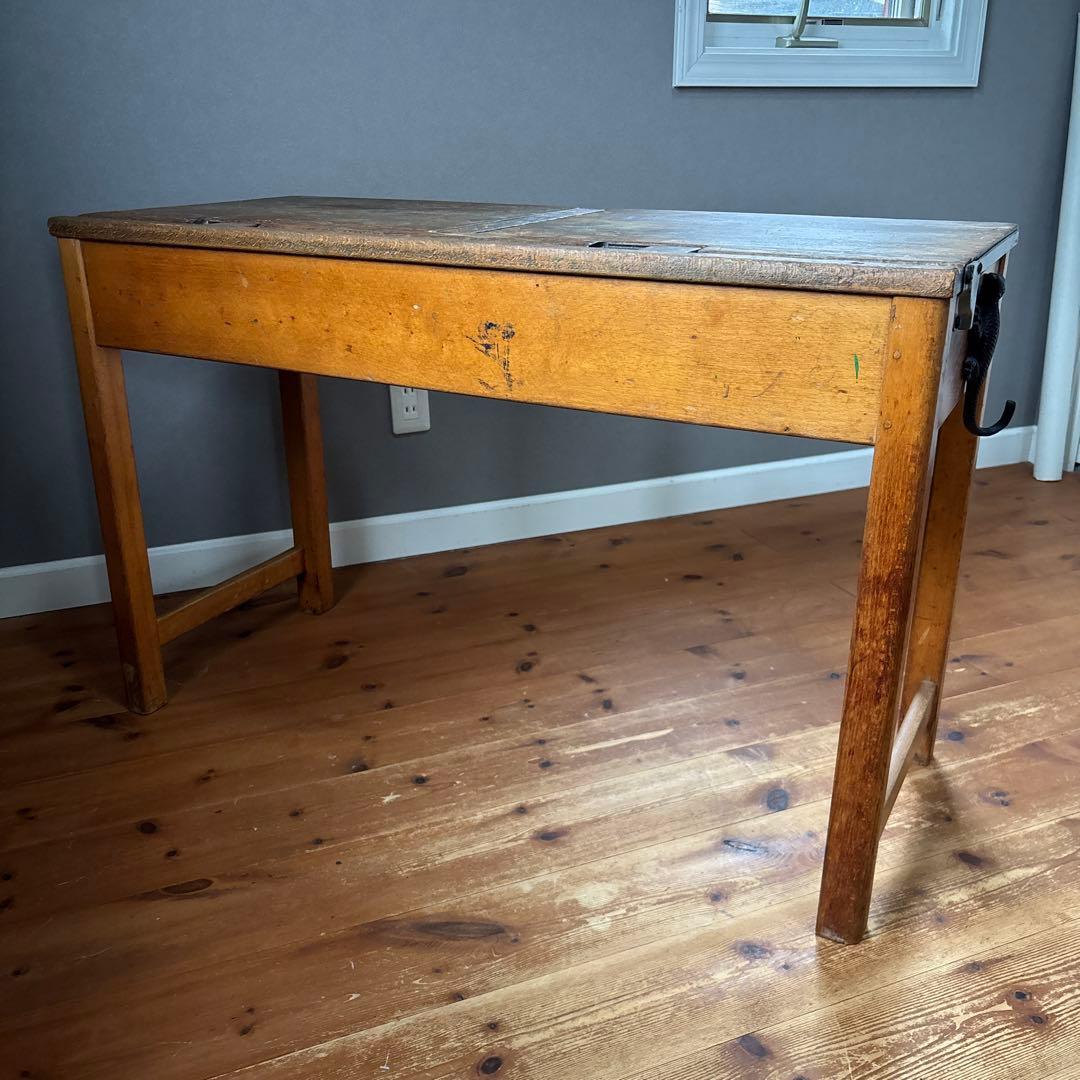 アンティーク　レア！　雰囲気あるスクールデスク　机