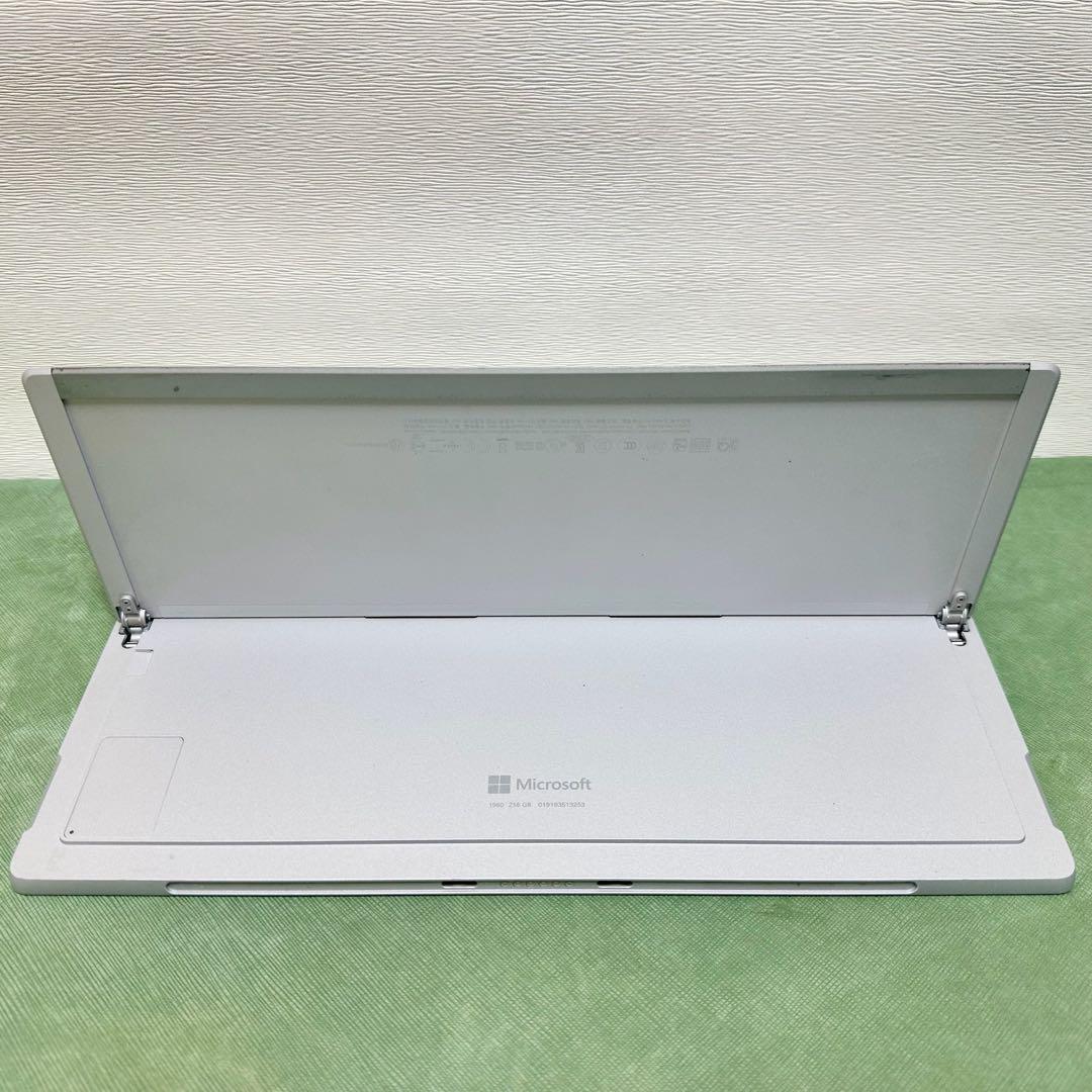 Microsoft Surface Pro 7+ 本体