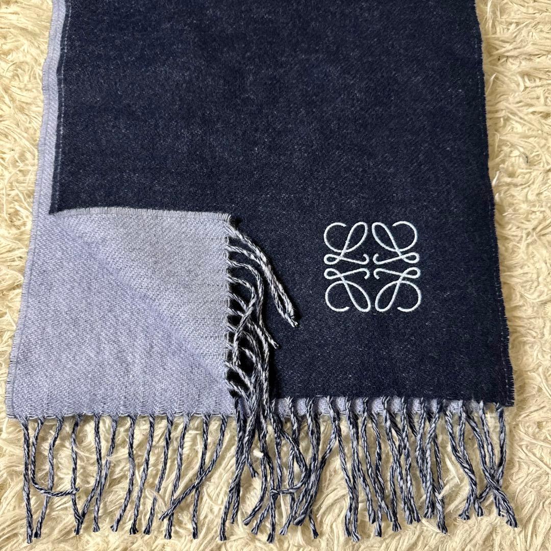 ロエベ　バイカラー　マフラー　アナグラム　ネイビー