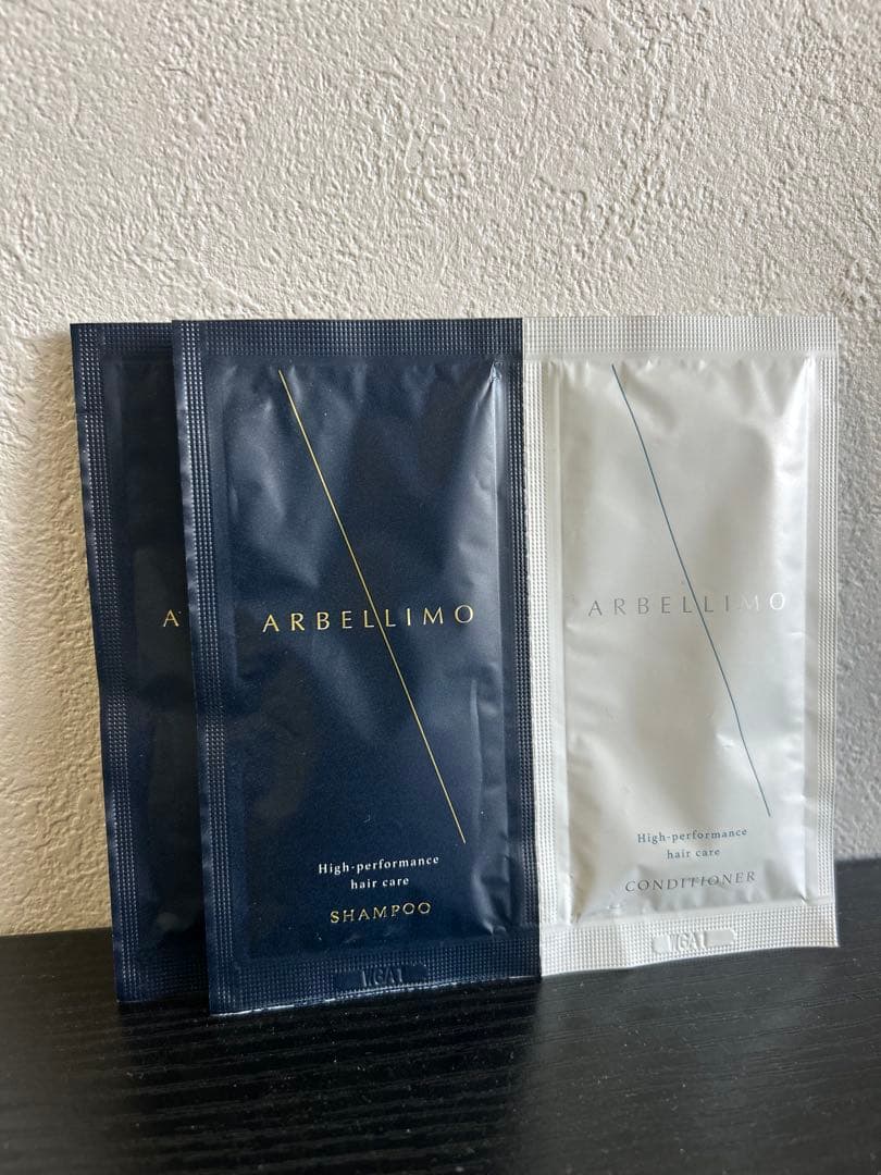 【美顔や育毛】TILLET WQC マッサージ機能付き美顔器おまけ付き