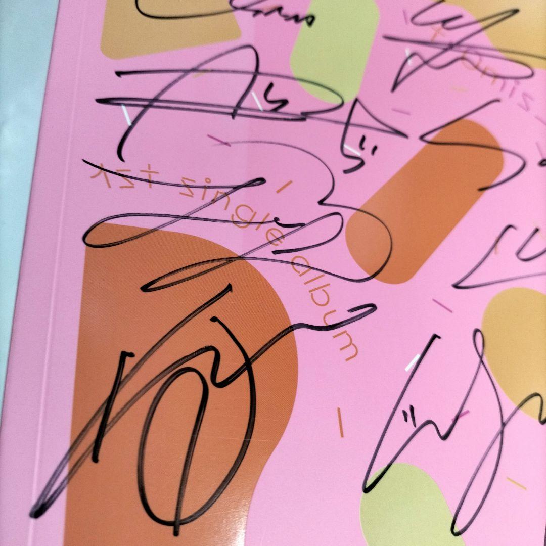 28000⭐メンバー本人⭐全員サイン入り⭐fromis_9⭐2トレカ付き⭐