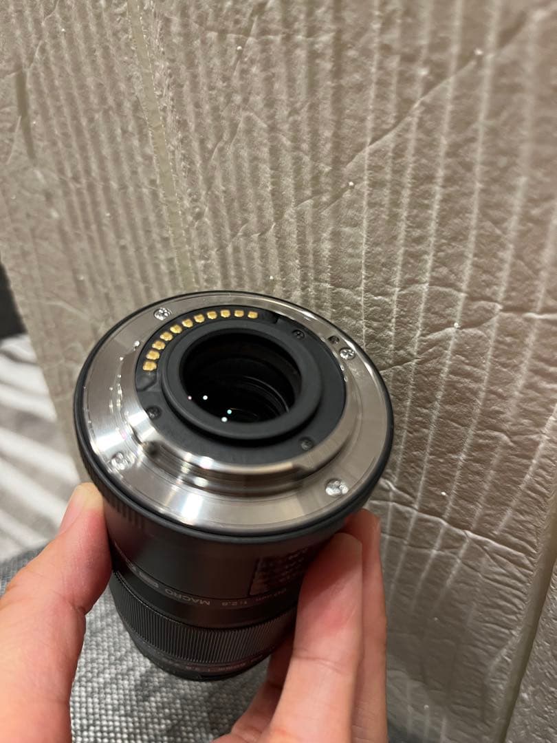 OLYMPUS 60mm f/2.8 マクロレンズ