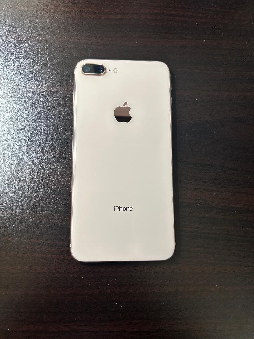 iPhone8 Plus 64GB ゴールド SIMフリー 海外版