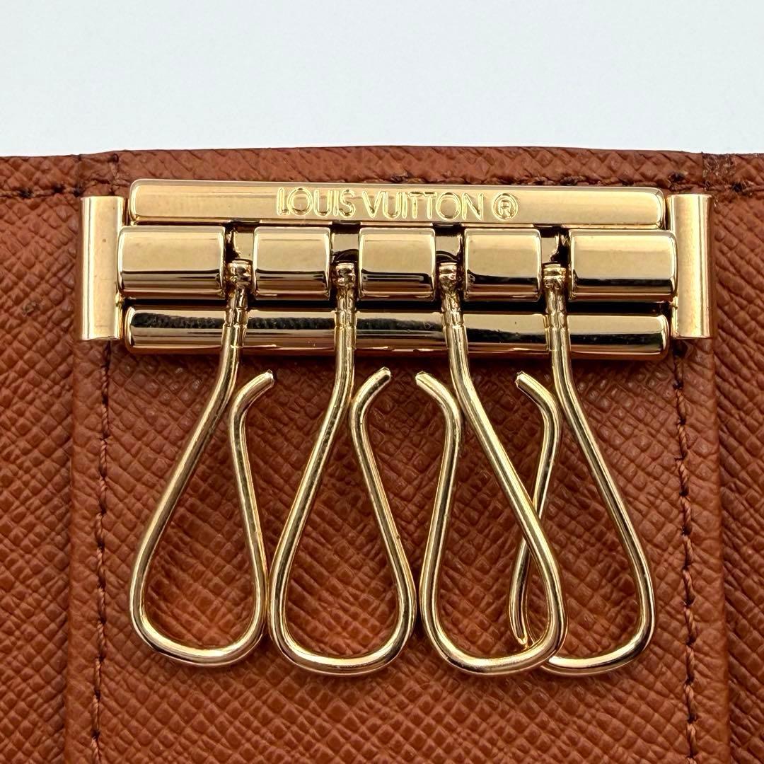 未使用級✨ルイヴィトン　モノグラム　キーケース　4連