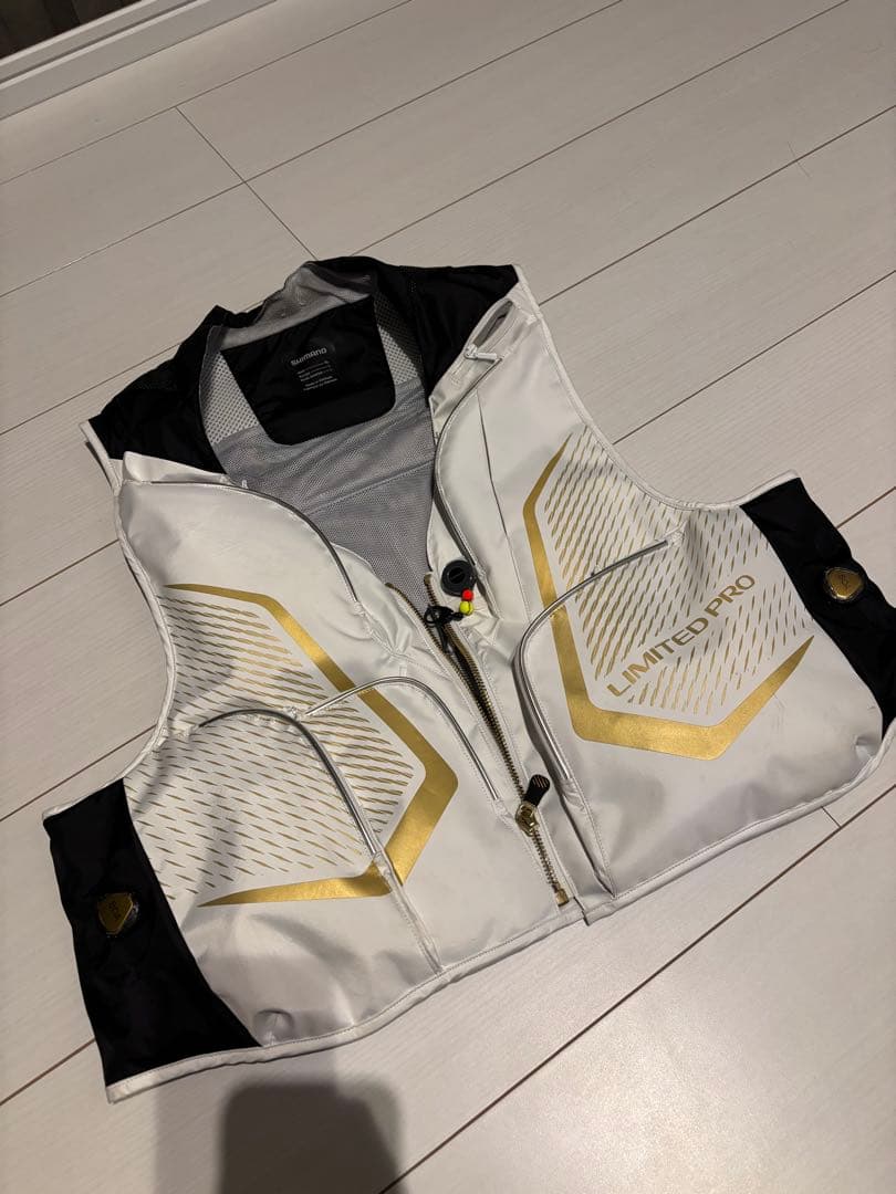 SHIMANO LIMITED PRO 鮎ベスト XL