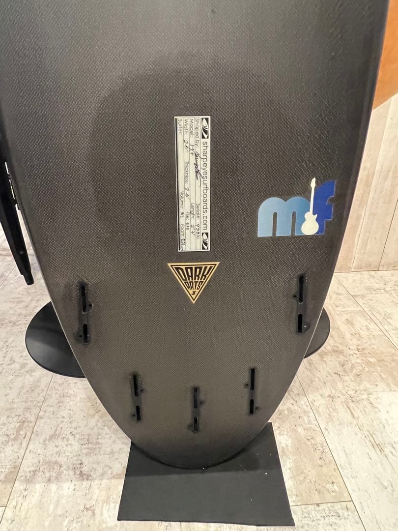 ザクザクシャープアイ carbonダークアーツMFモデル5,7” 31L